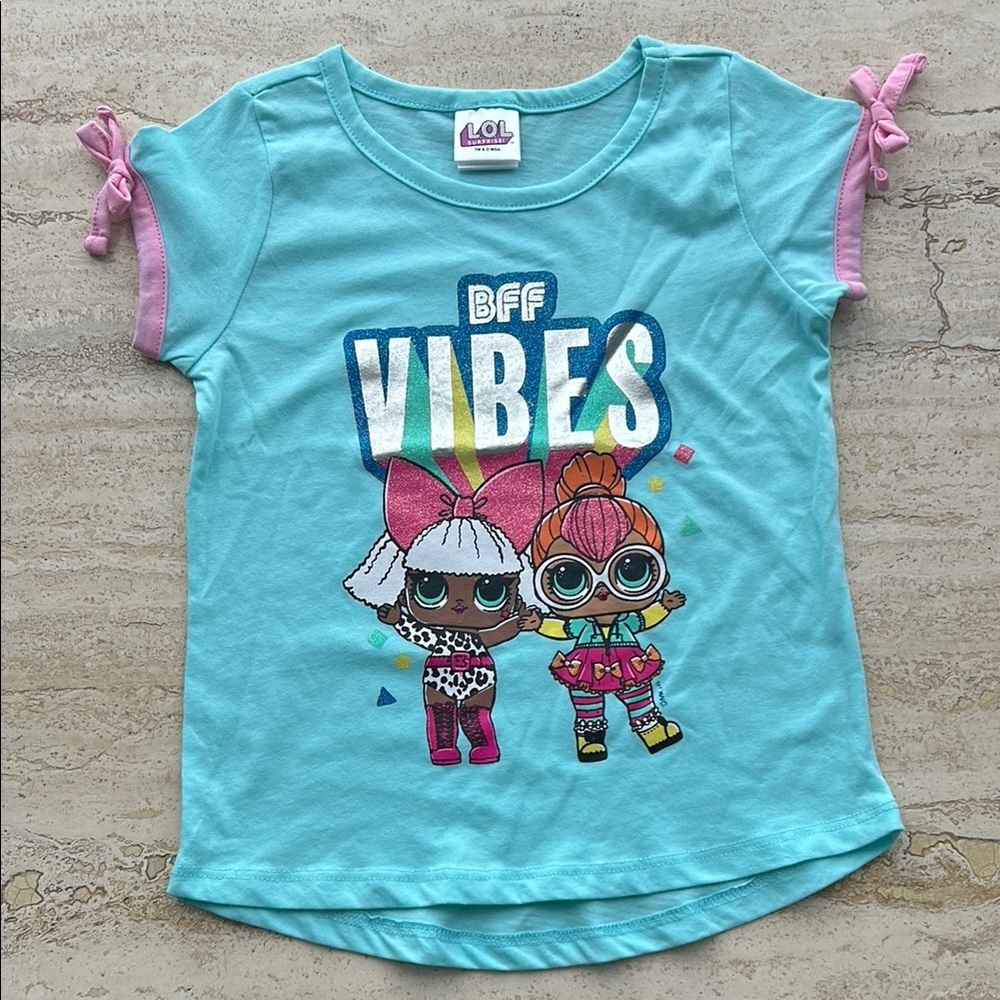 NWOT L.O.L. Surprise! BFF Vibes Kids T-Shirt - Blue size 4/5 years